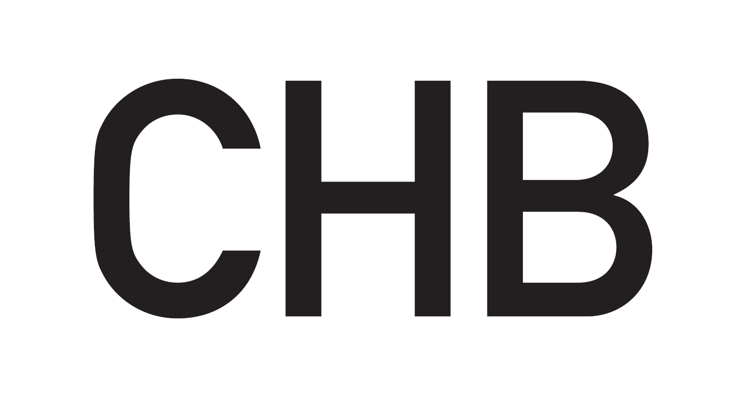 A kredenc a pincében maradt - PREMIER