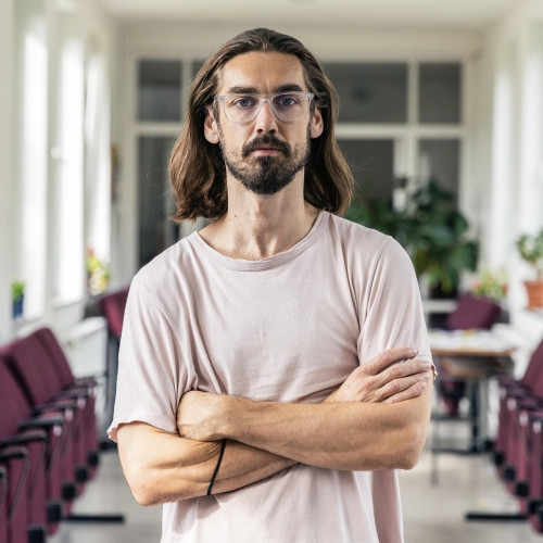 Vass Imre vezetésével